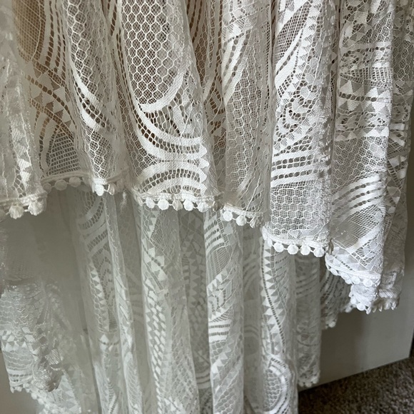 BRAND NEW WITH TAGS Off the shoulder Wedding Gown - Picture 9 of 12